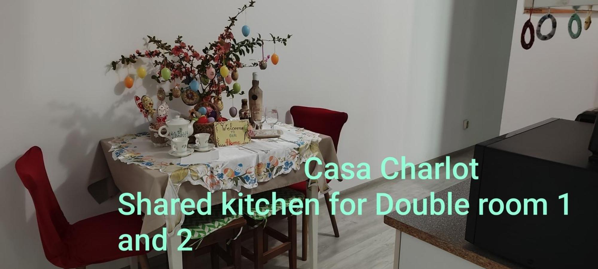 Casa Charlot Lägenhet Braşov Exteriör bild